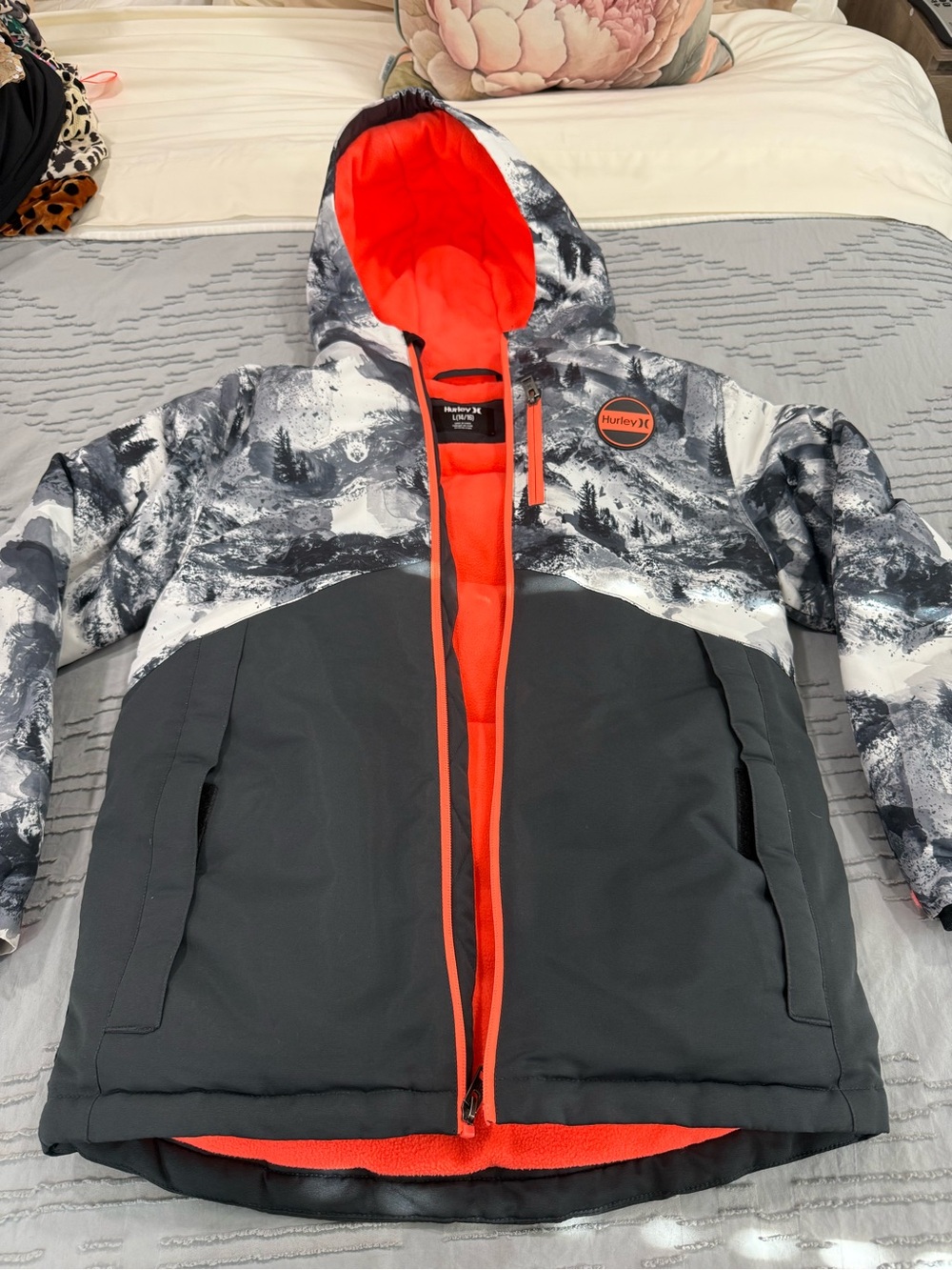 Hurley Black & Gray Snow Jacket with Orange Trim - Picture 4 of 14